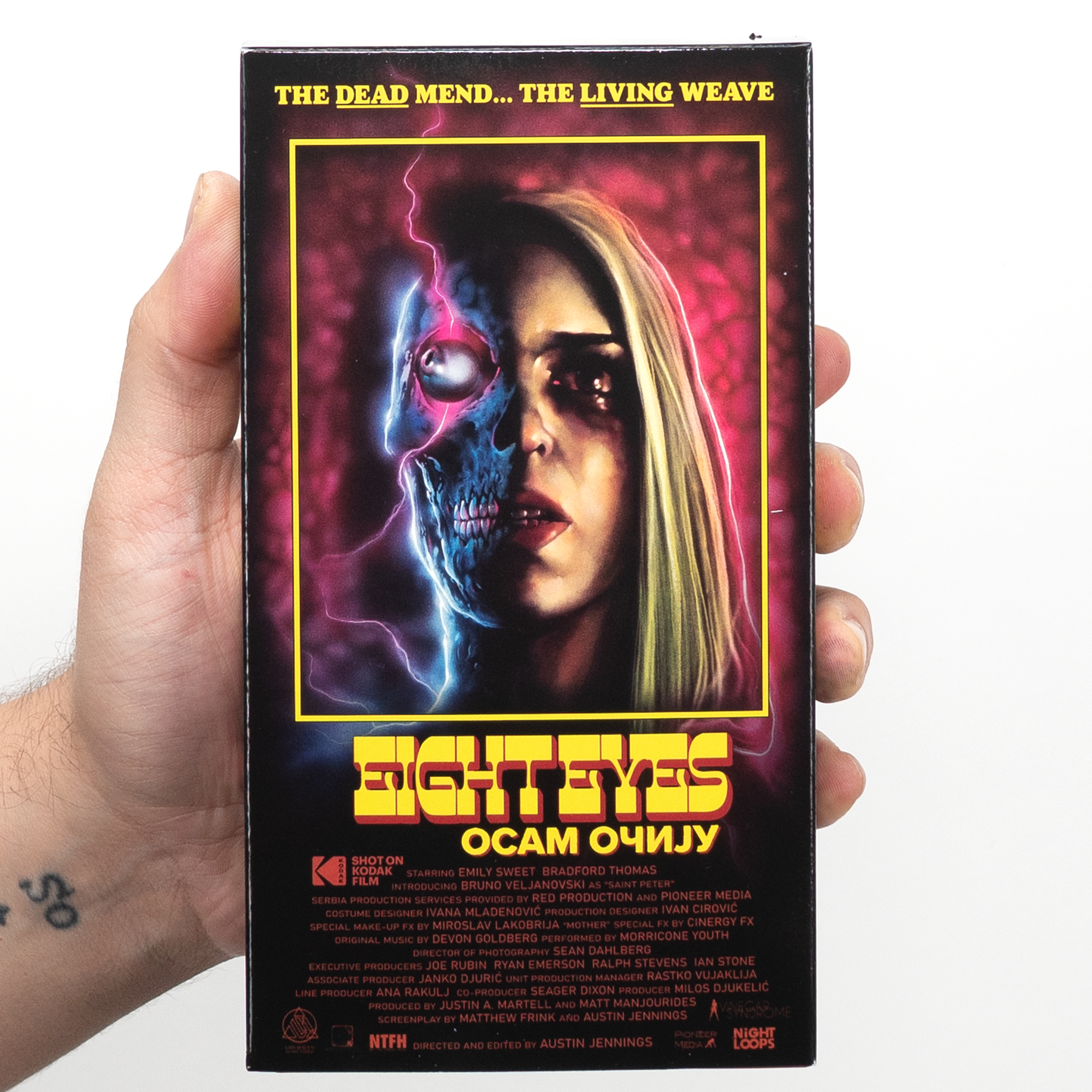 Eight Eyes - VHS – Vinegar Syndrome