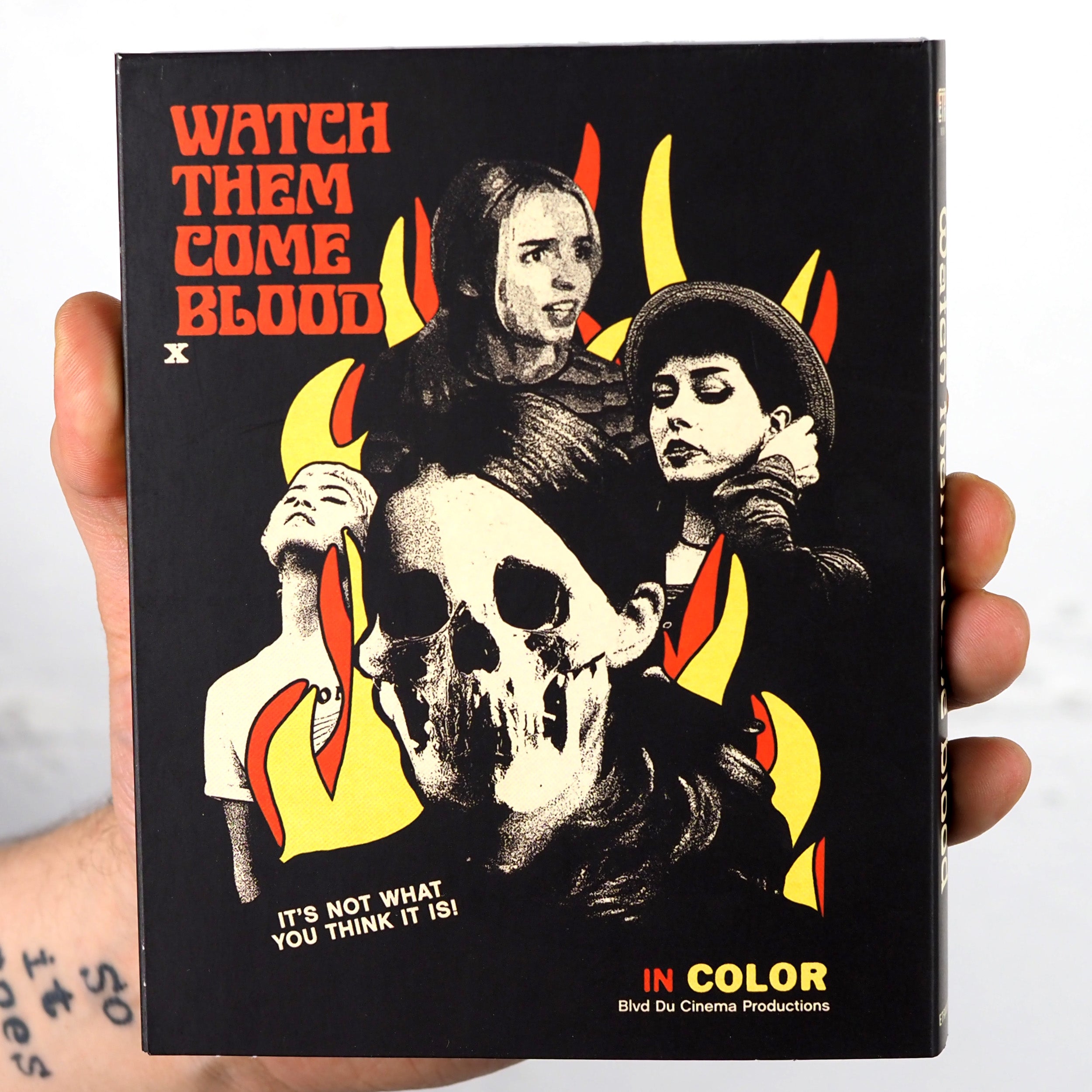 Watch Them Come Blood – Vinegar Syndrome