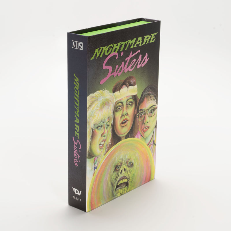 その他 Nightmare Bay [VHS] Nightmare Sisters - Limited Edition Deluxe LED VHS – Vinegar Syndrome