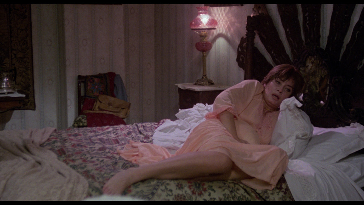 Bloodstained Italy: Obscene Desire / The Bloodstained Lawn / Death Falls Lightly
