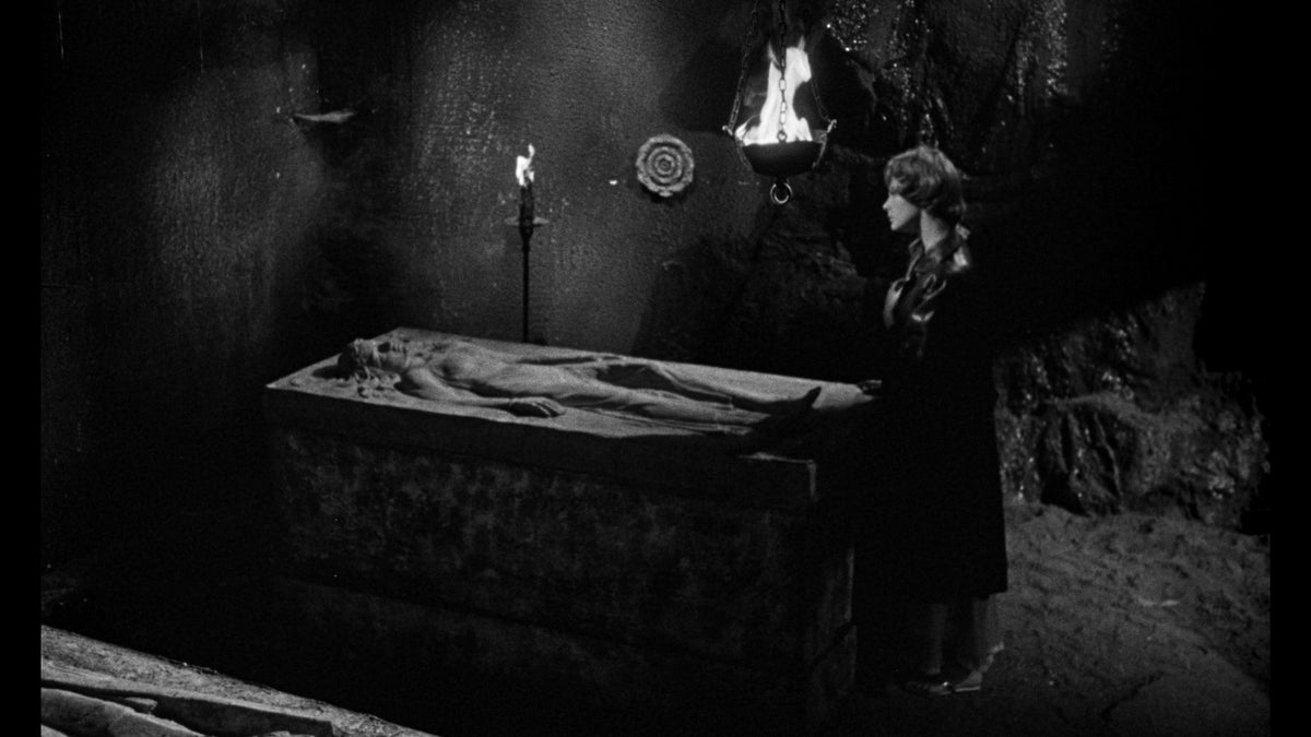 The Playgirls and the Vampire