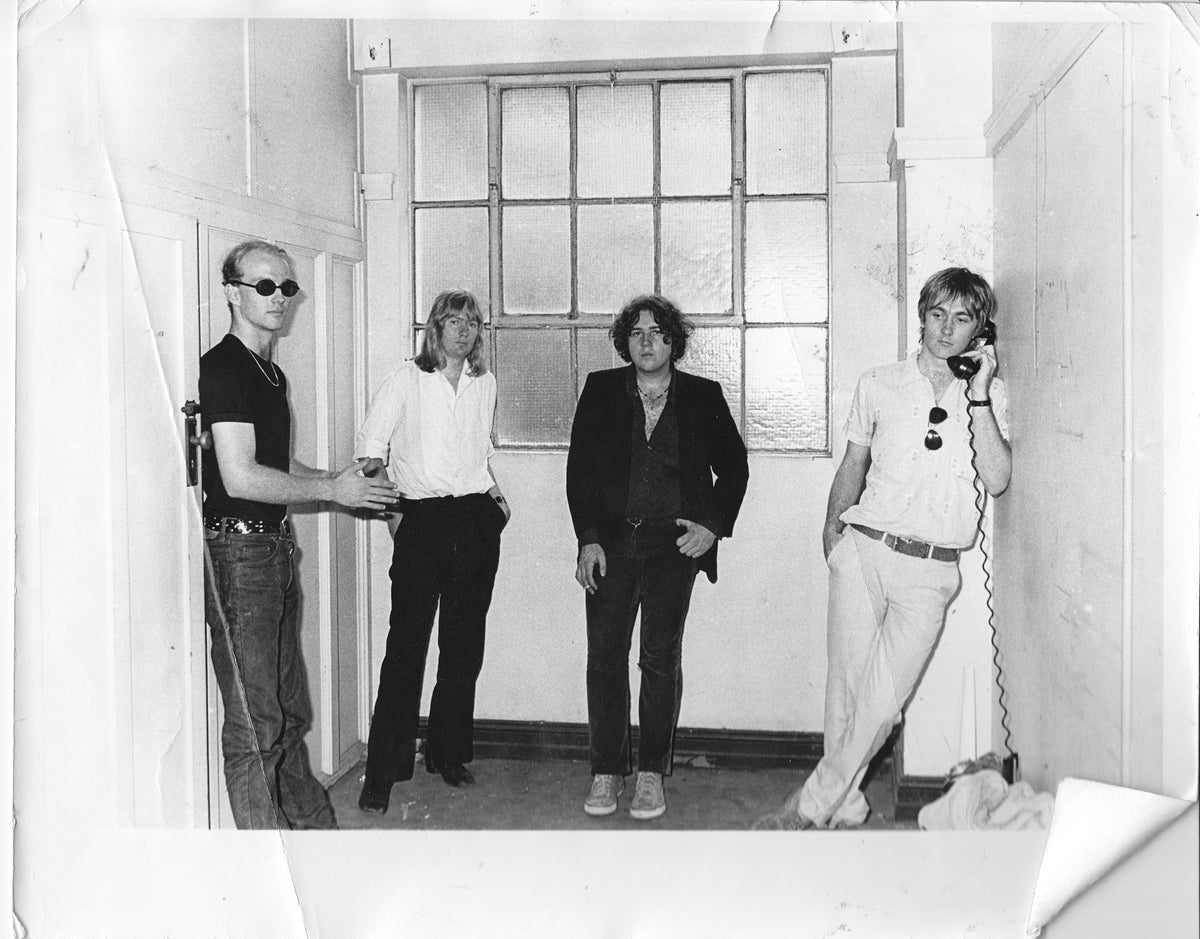 Stranded + Cosmic Psychos