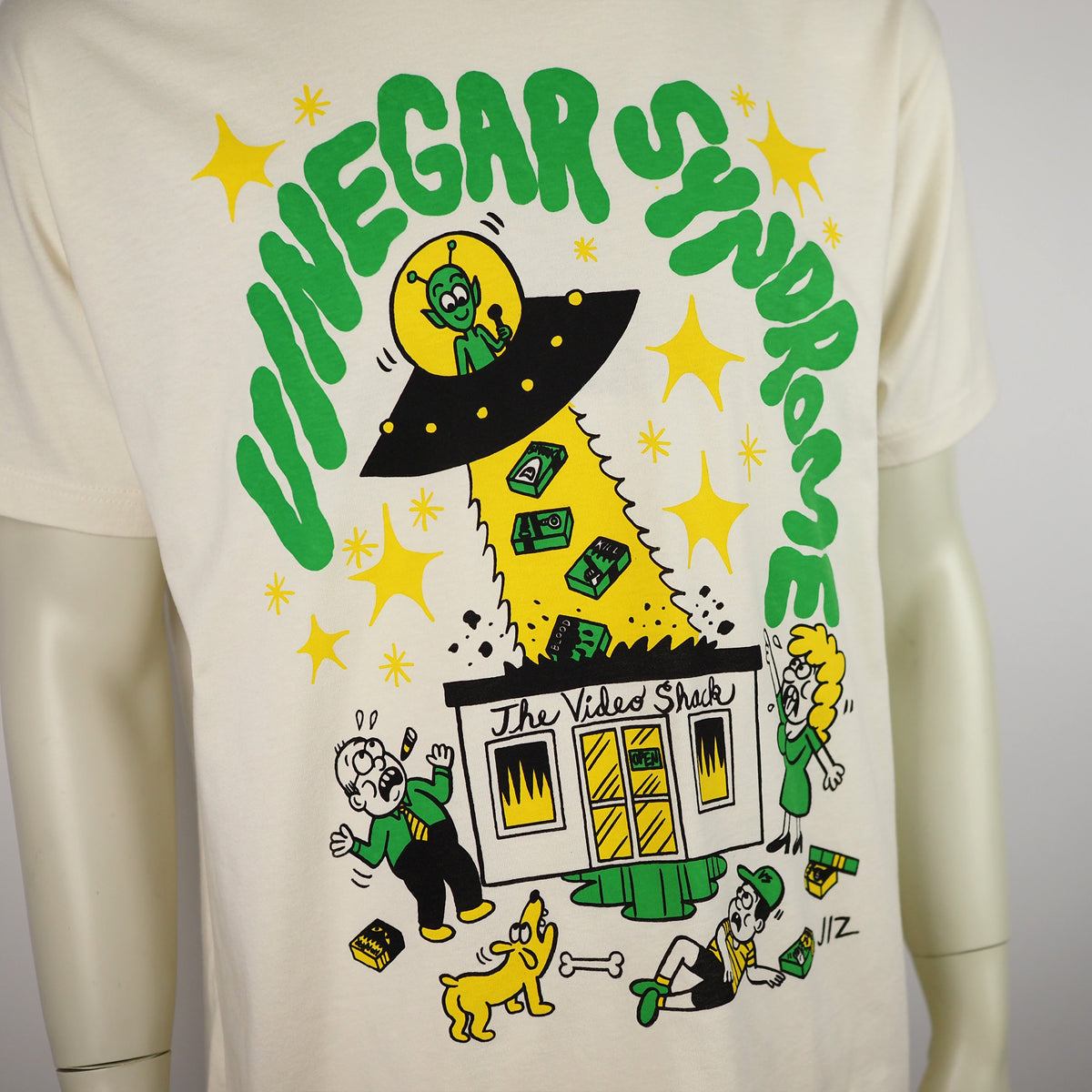 Vinegar Syndrome - Alien Attack on the Video Shack! - Relaxed Fit Heavyweight Shirt