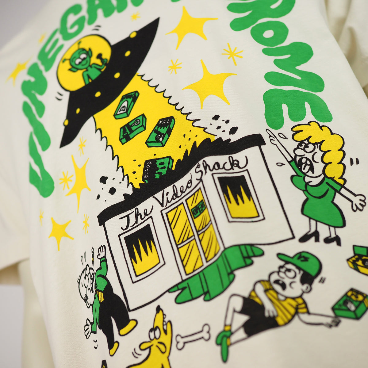 Vinegar Syndrome - Alien Attack on the Video Shack! - Relaxed Fit Heavyweight Shirt