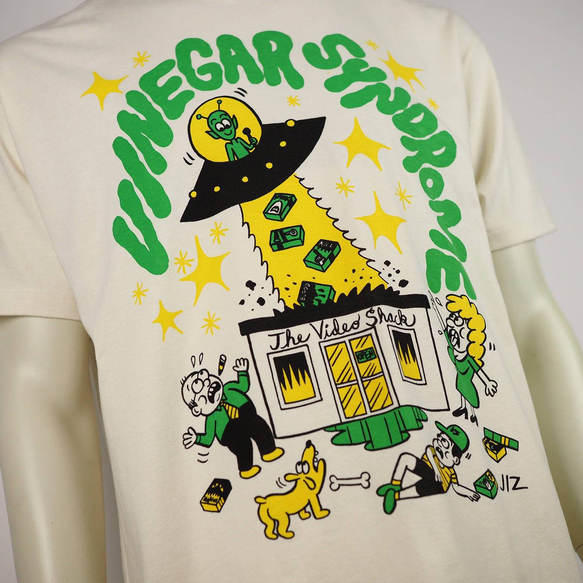 Vinegar Syndrome - Alien Attack on the Video Shack! - Relaxed Fit Heavyweight Shirt