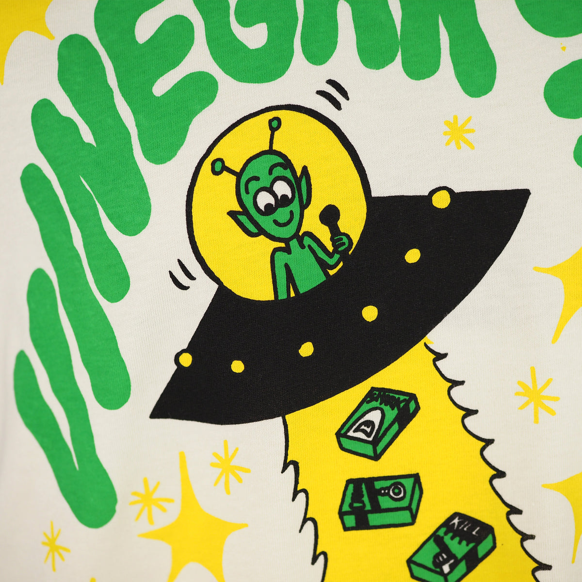 Vinegar Syndrome - Alien Attack on the Video Shack! - Relaxed Fit Heavyweight Shirt