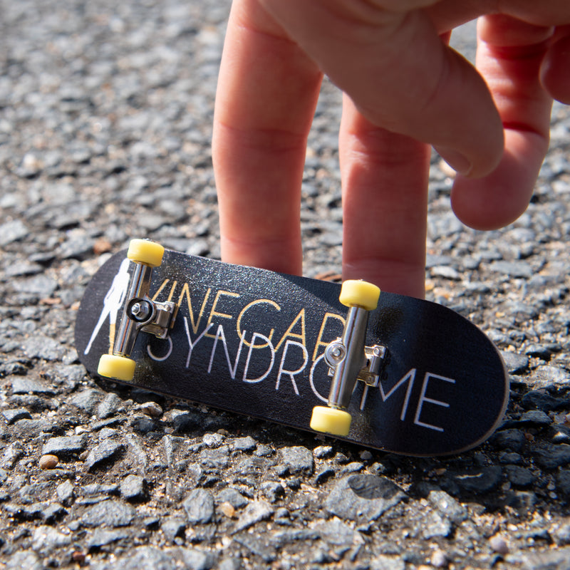 VS Fingerboard – Vinegar Syndrome
