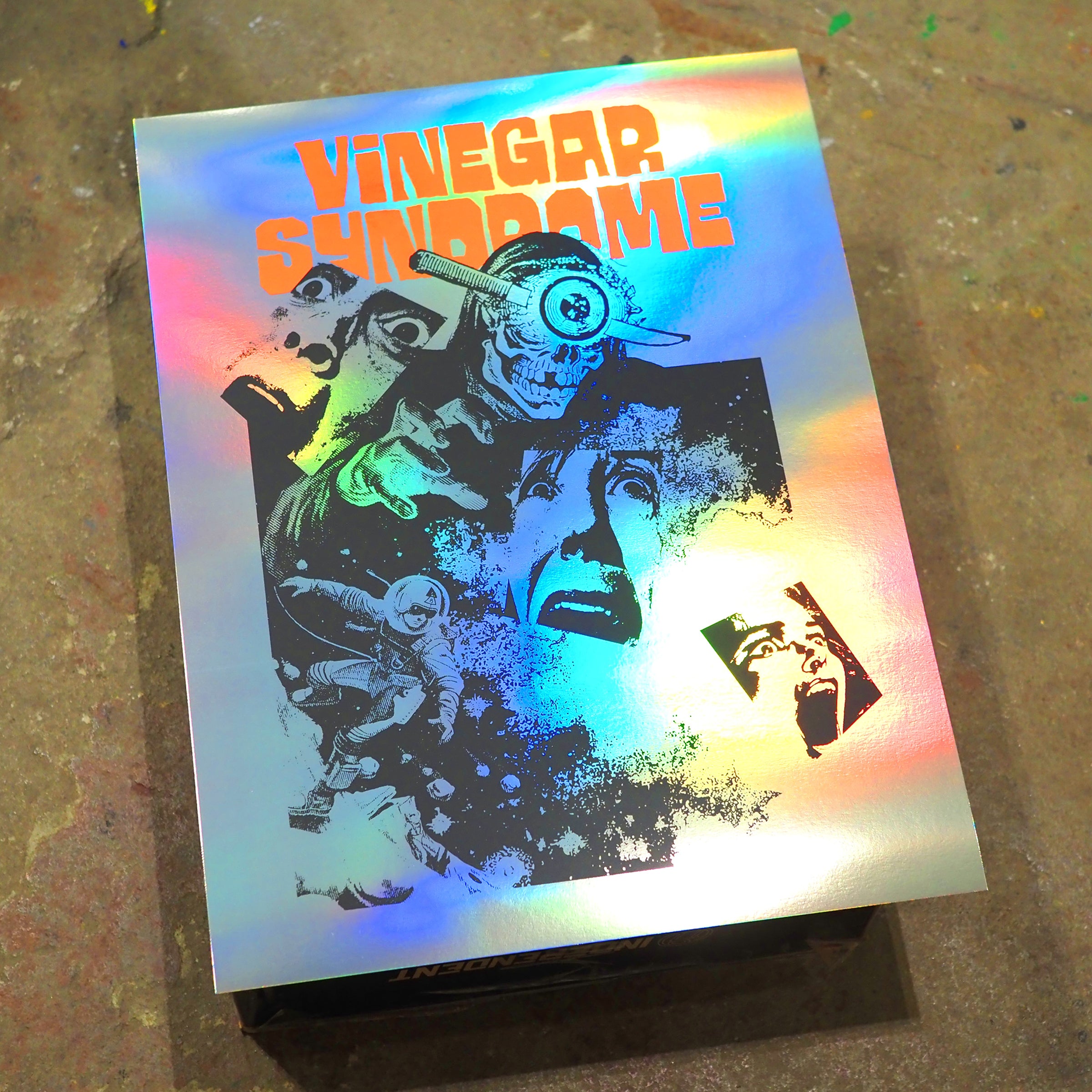 ビネガー・シンドローム・スケートボード・デック Vinegar Syndrome VS_Press_Vinegar_Syndrome_Cosm