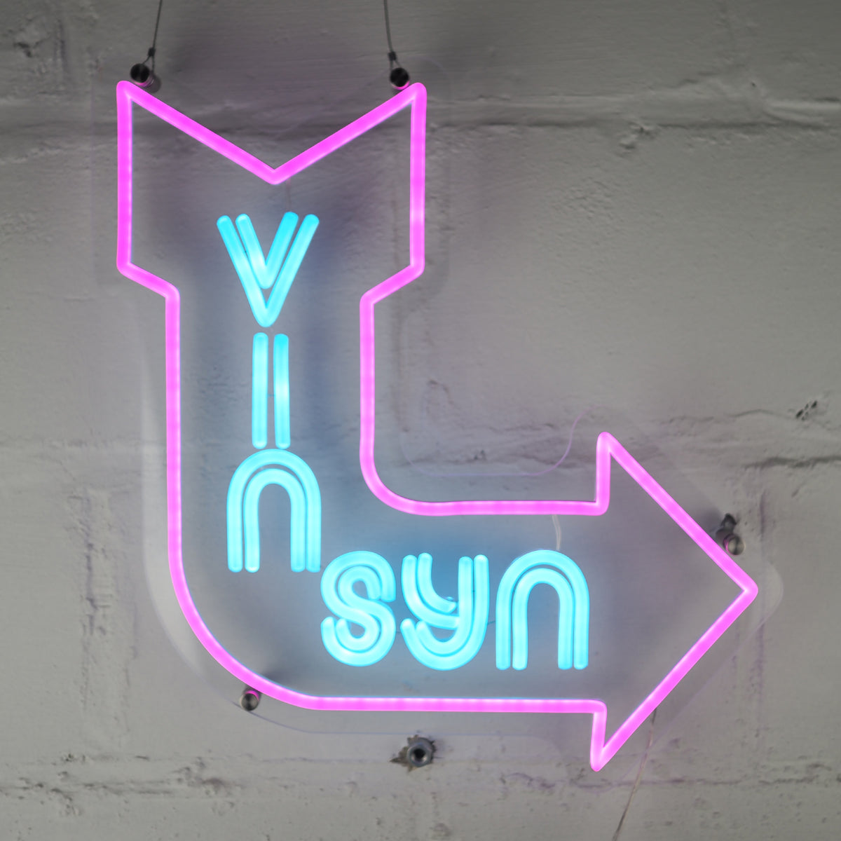VinSyn Arrow - LED Sign