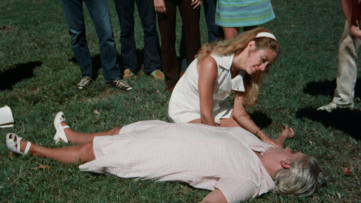 Dear Dead Delilah