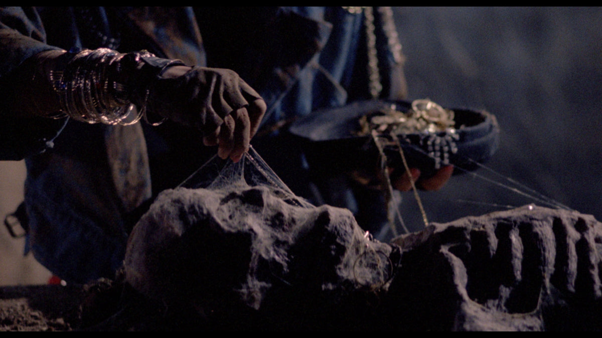 Grave Robbers (Ladrones de Tumbas)